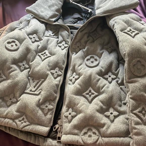 Louis Vuitton Grey Cashmere Monogram Boyhood Puffer Jacket M Louis Vuitton